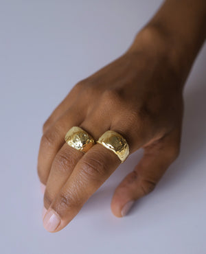 BOULDER SIGNET // bague en or - ORA-C jewelry - bijoux faits à la main par Caroline Pham, designer indépendante basée à Montréal