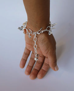ARMLET FLORALIS // bracelet en argent - bijoux ORA-C - bijoux faits à la main par Caroline Pham, designer indépendante basée à Montréal