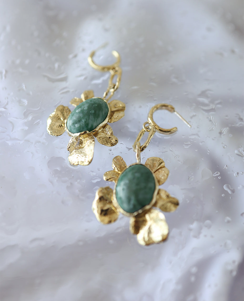 Leo Rising // Boucles d'oreilles en laiton - Bijoux ORA-C - bijoux faits main par la designer indépendante Caroline Pham basée à Montréal