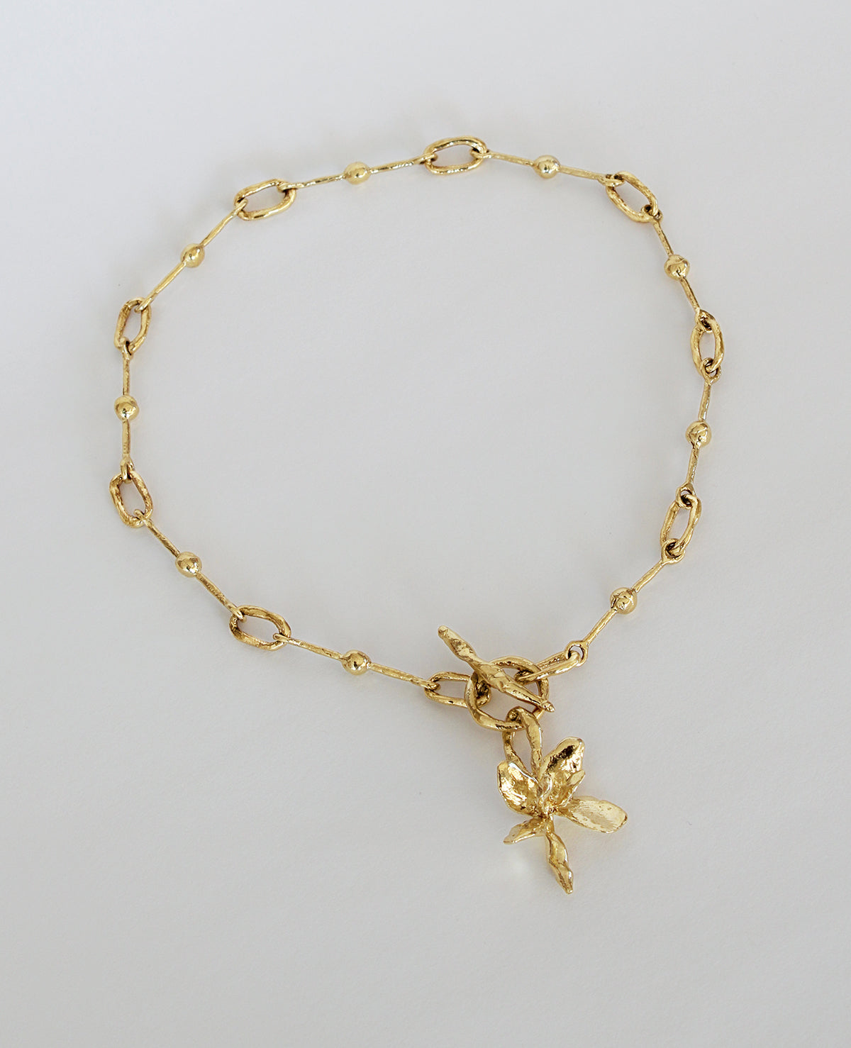 PENDANT NODES AVEC LILY // collier- Bijoux ORA-C - bijoux faits main par la designer indépendante Caroline Pham, basée à Montréal