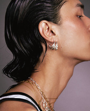 ALGAE TWIST // boucles d'oreilles en argent - ORA-C jewelry - bijoux faits à la main par Caroline Pham, designer indépendante basée à Montréal