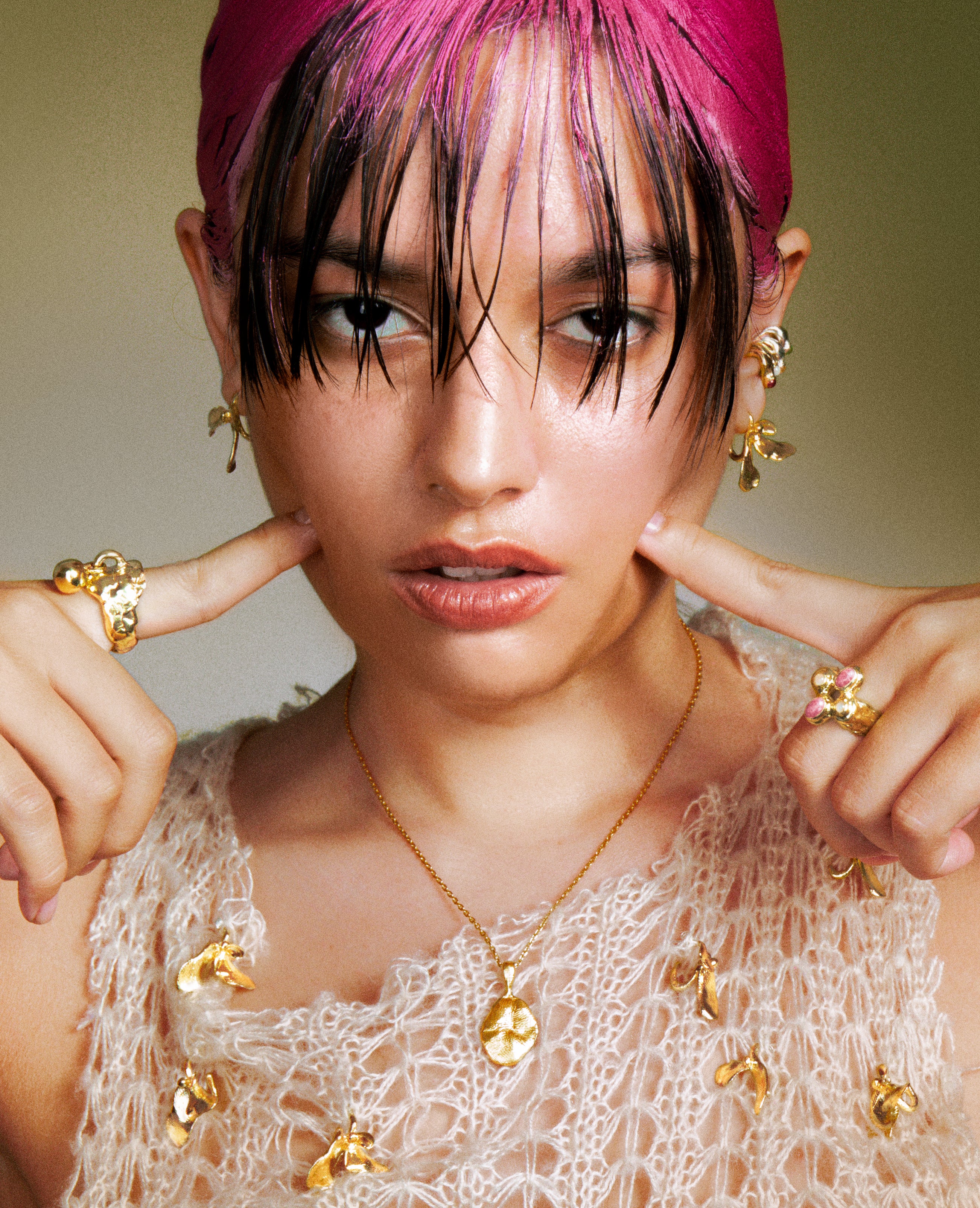 GERMINATI // boucles d'oreilles en or - bijoux ORA-C - bijoux faits à la main par Caroline Pham, designer indépendante basée à Montréal
