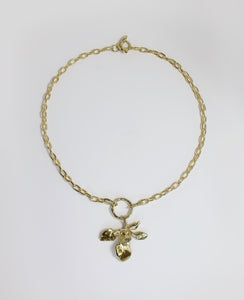 OLEANDER MEDALLION // collier en or - ORA-C jewelry - bijoux faits à la main par Caroline Pham, designer indépendante basée à Montréal