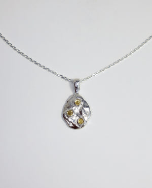 CELESTIAL SPORES // pendentif en argent - ORA-C jewelry - bijoux faits à la main par Caroline Pham, designer indépendante basée à Montréal