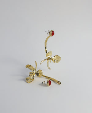 MAGNOLIA DRIP // boucles d'oreilles en or - ORA-C jewelry - bijoux faits à la main par Caroline Pham, designer indépendante basée à Montréal