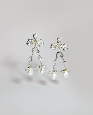 PRICKLY TRILLIUM // boucles d'oreilles en argent - ORA-C jewelry - bijoux faits à la main par la designer indépendante montréalaise Caroline Pham